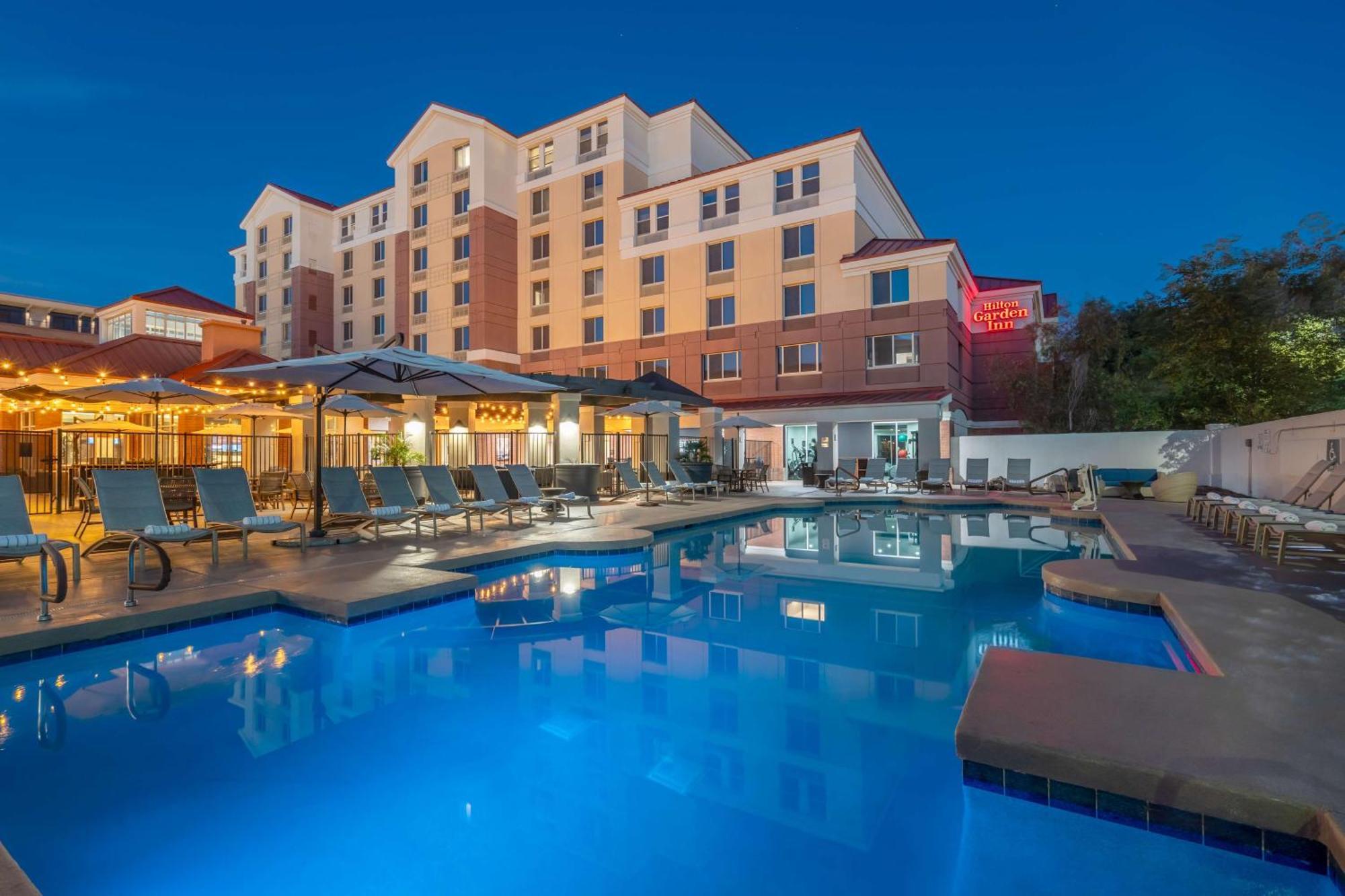 Hilton Garden Inn Scottsdale Old Town Екстер'єр фото