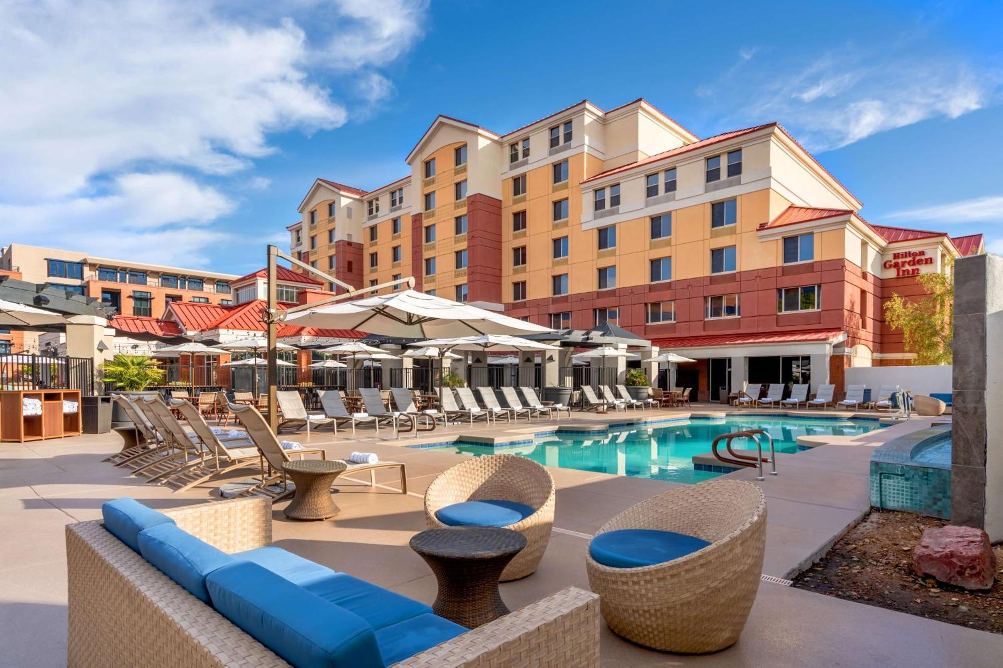 Hilton Garden Inn Scottsdale Old Town Екстер'єр фото
